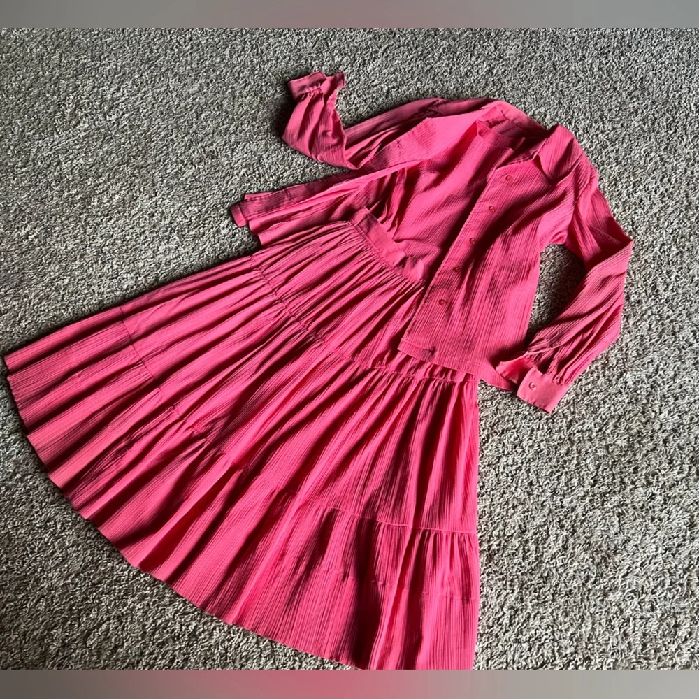 VINTAGE HANDMADE, One-Of-A-Kind Hibiscus Pink Tiered Skirt Set. - Picture 12 of 16